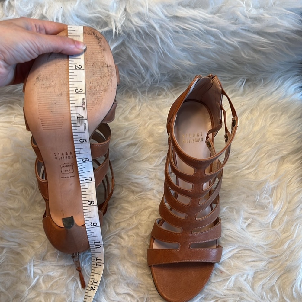 Stuart Weitzman Women’s Outing Strappy Cage Camel Nude/Brown Sandal Size 8.5 US - Picture 10 of 17